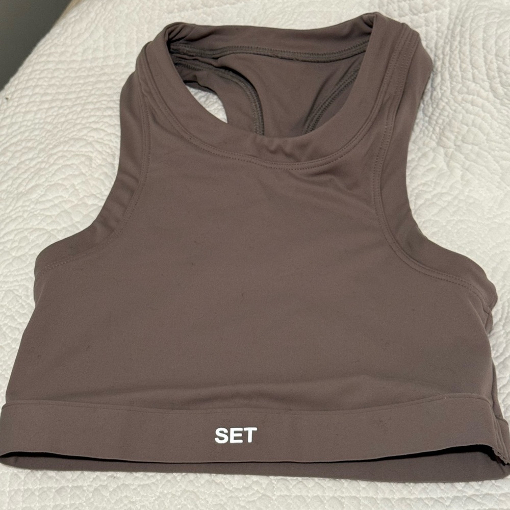 Set Active Sports Bra Tank - Picture 2 of 6